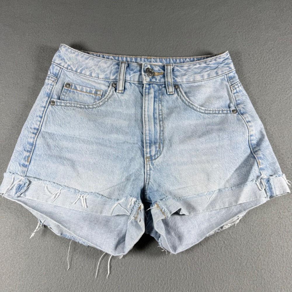 Garage Denim Mom Shorts Size 0 24 Light Wash Blue High Rise Raw Hem Cut Offs